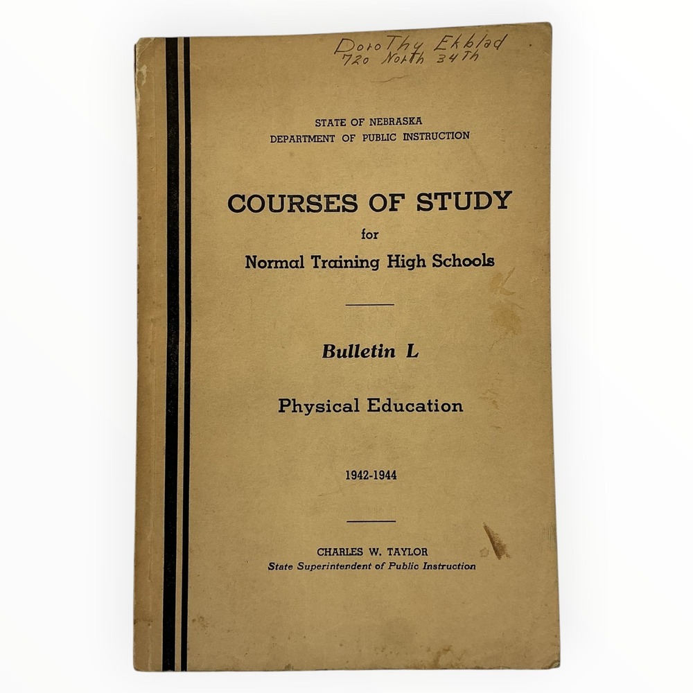 1942 Nebraska Physical Education Manual Rural Schools Games Curriculum Rare